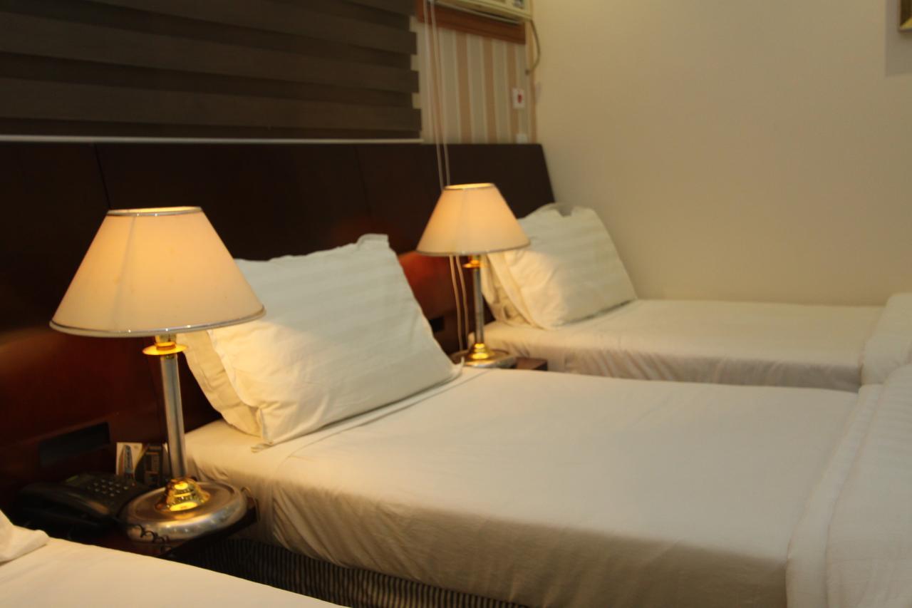 Al Saraya Eman Hotel Mecca Bagian luar foto